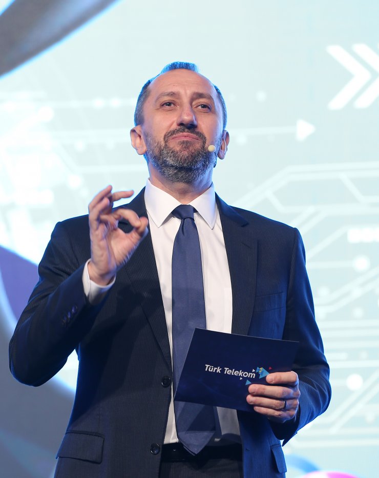 Türk Telekom fiberde 7,5 milyon kilometreye ulaştı