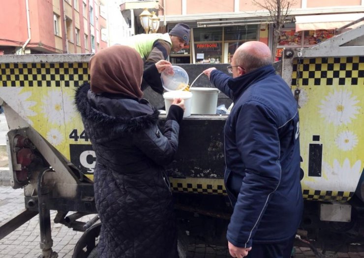 Van Büyükşehir Belediyesinden merdiven altı üretim ve satışa sıkı denetim