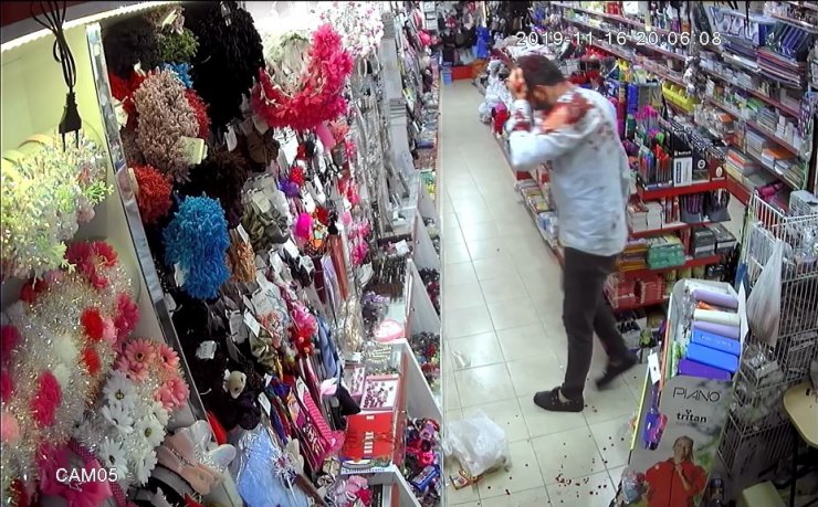 Topu değiştirmedi, tüple kafasını yardılar, 60 dikiş atıldı
