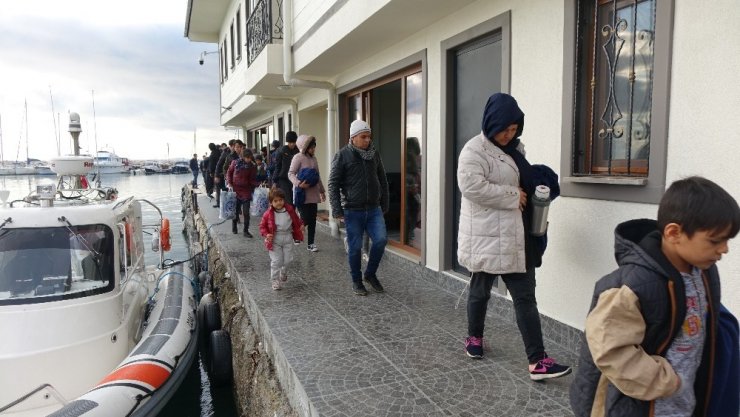 Çanakkale’de 82 mülteci yakalandı