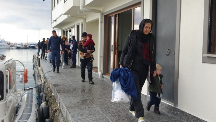 Çanakkale’de 82 mülteci yakalandı