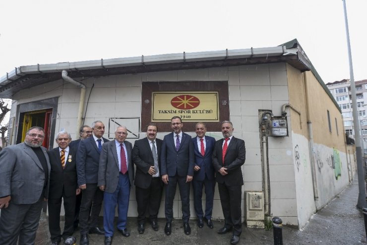 Bakan Kasapoğlu, Taksim Spor Kulübü’nü ziyaret etti