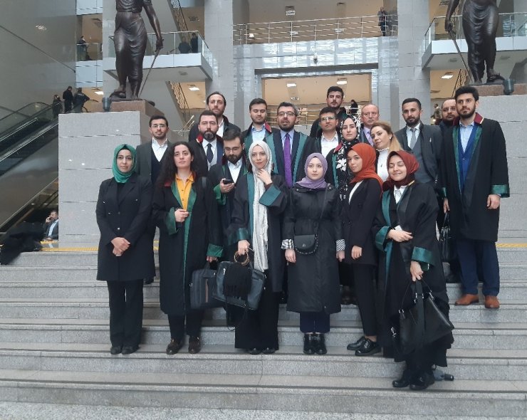 Karaköy’de başörtülü kızlara saldıran sanık hakim karşısında
