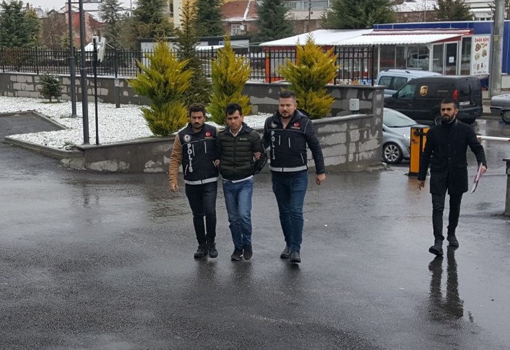 Karaman’da eroinle yakalanan yabancı uyruklu şahıs tutuklandı