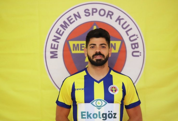 Menemenspor, 2 futbolcuyla yollarını ayırdı