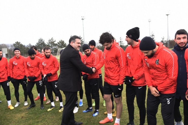 Rektör Çomaklı’dan Eskişehirspor’a destek sözü