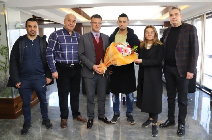 Eski Fenerbahçeli futbolcu amatör ligde
