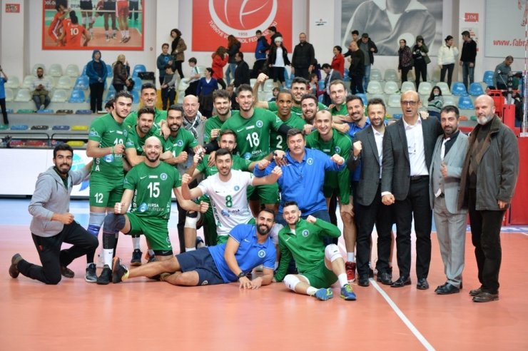 Efeler turladı