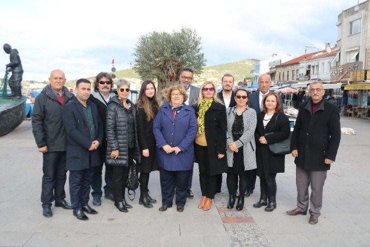 CHP Foça’nın yeni başkanı göreve başladı