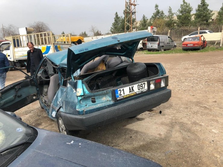 Diyarbakır’da kaza: 2 öğrenci hayatını kaybetti
