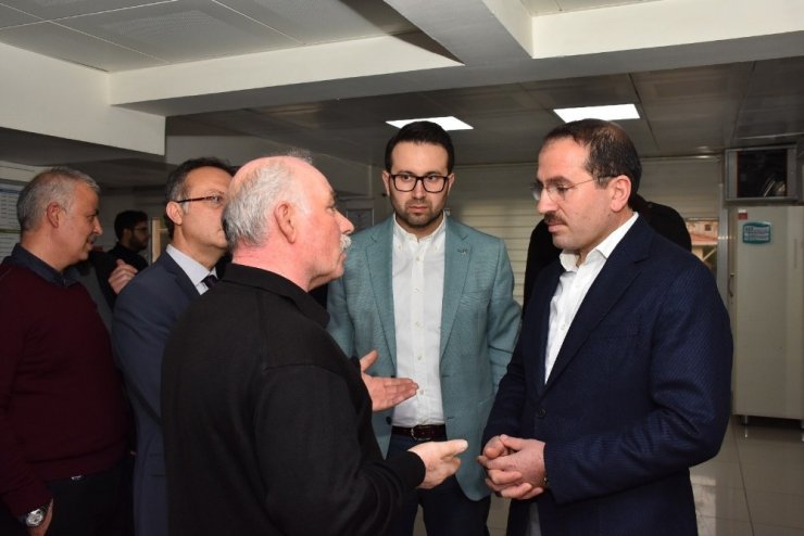 "İzmir’imiz her şeyin en iyisini ve güzelini hak ediyor"