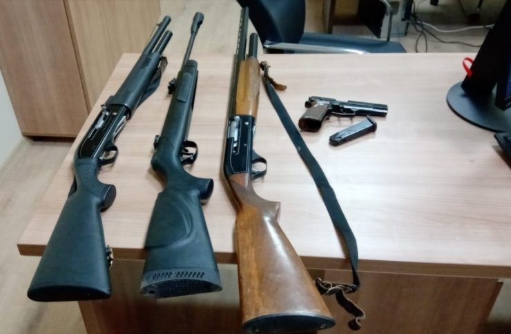 Hırsızlık yapan 2 kişi tutuklandı