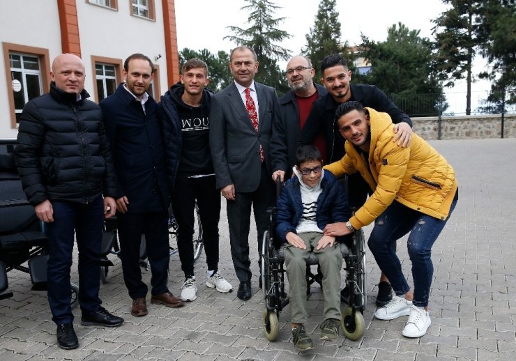 Trabzonspor’dan anlamlı destek