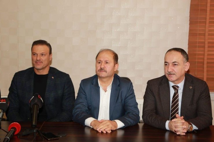 AK Parti’li Milletvekili Özalan’dan ’yerli otomobil’ açıklaması: "Tarihin en büyük adımı"