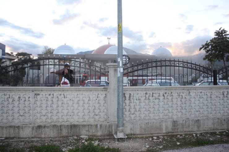 Antalya’da müftülük binasında yangın