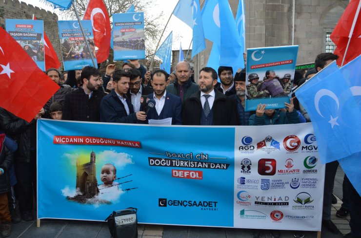 Çin'in Doğu Türkistan politikaları Kayseri'de protesto edildi