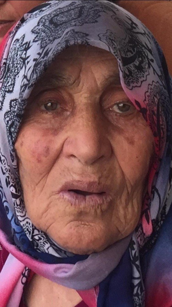 Isparta’da öküzün saldırısına uğrayan yaşlı kadın 14 ay sonra öldü