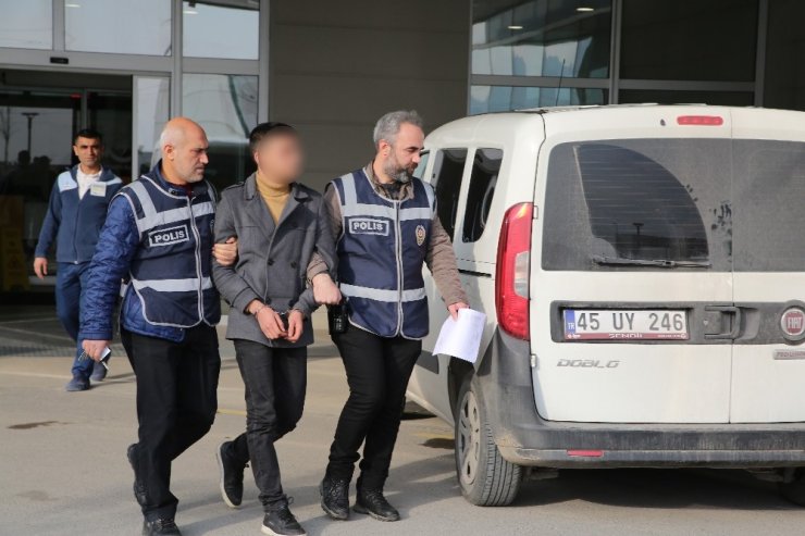 İnternette ’teknik servisim’ yazdı, onlarca kişiyi dolandırdı