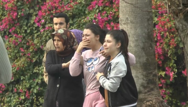 Mersin’de apartmanda yangın paniği