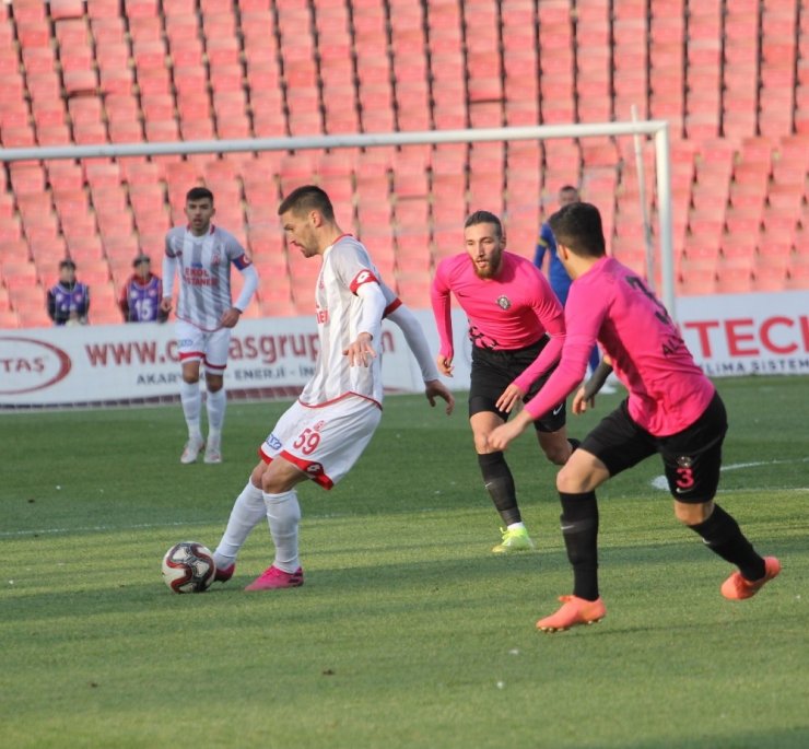 TFF 1. Lig: Balıkesirspor: 1 - Osmanlıspor: 1