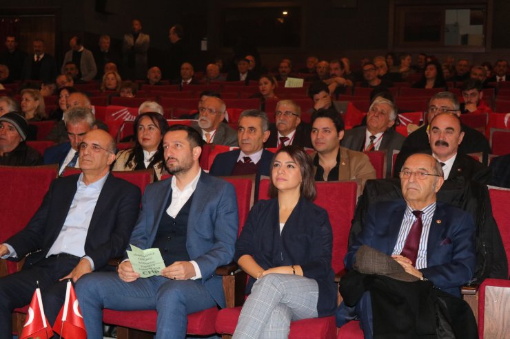 CHP Gölbaşı İlçe Başkanlığı'na Engin Eren seçildi