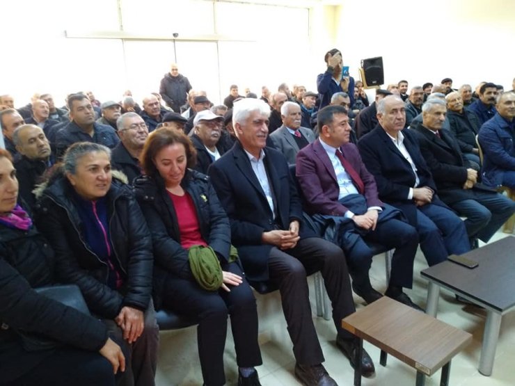 CHP’de ilçe kongreleri sürüyor