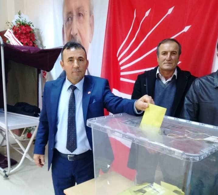 CHP’de ilçe kongreleri sürüyor