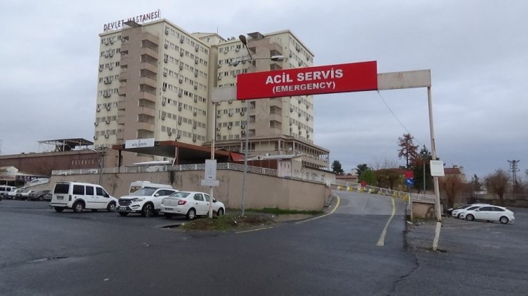 Diyarbakır’da gıda zehirlenmesi, onlarca kişi hastaneye koştu
