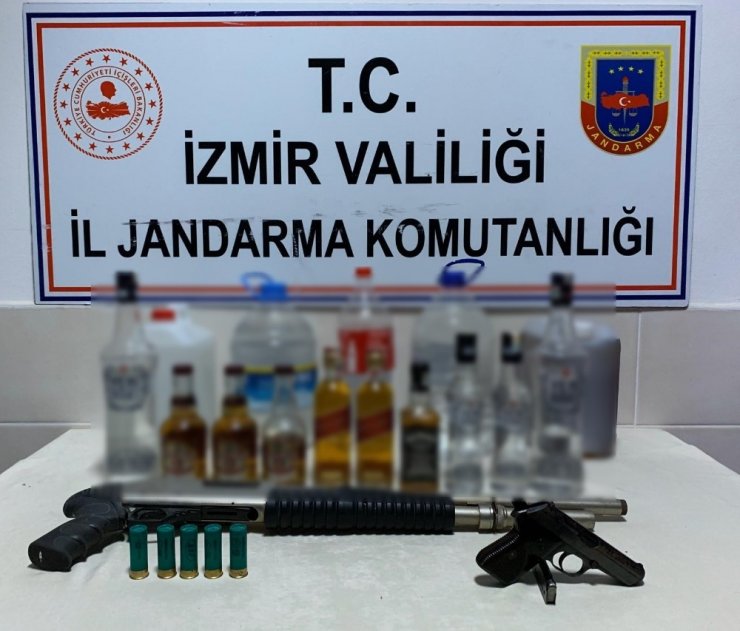 İzmir’de jandarmanın huzur operasyonunda ceza yağdı