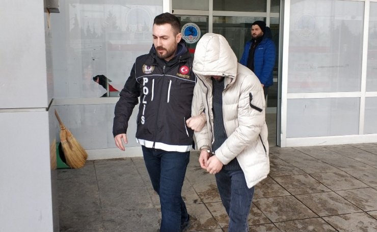 Samsun’da uyuşturucu hap satan şahıs yakalandı