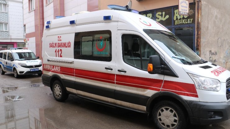 Sobadan sızan gazdan zehirlenen iki öğrenci tedavi altına alındı