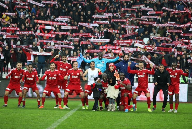 Yiğidolar’dan zirve pozu