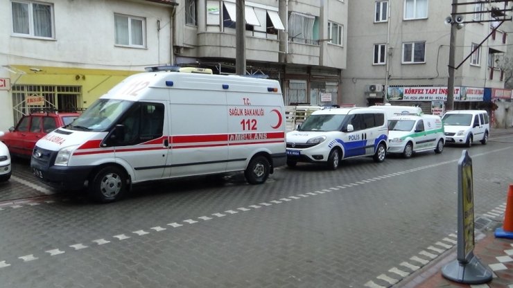Silahla şaka yaparken arkadaşının sevgilisini öldürdü