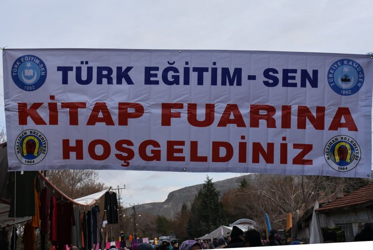 Çayırhan Mahallesinde kitap fuarı