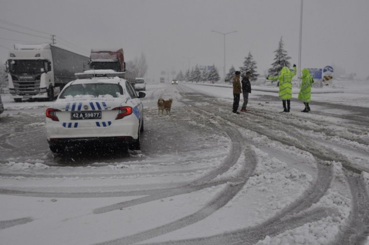 Seydişehir-Antalya karayolunda zincirsiz araçların geçişine izin verilmiyor