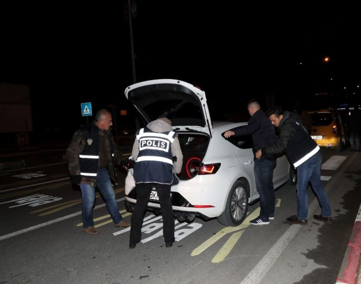 Mersin’de yılbaşı gecesi güvenlik tedbirleri arttırılacak
