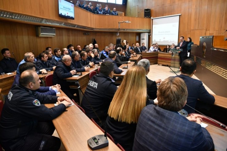 Başkan Demir: “Her alanda örnek olacağız”