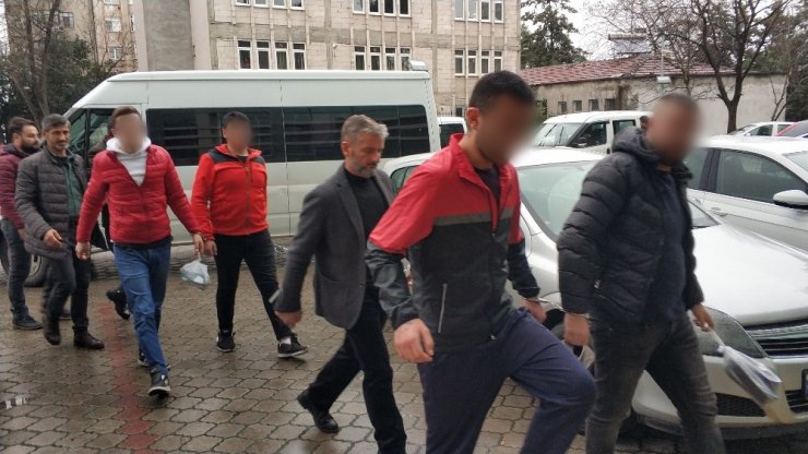Kafedeki silahla yaralama olayına 12 gözaltı