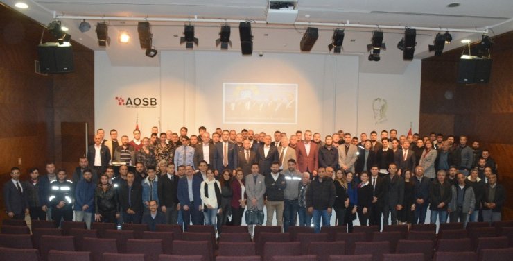 AOSB’de "Nostalji" yaşatan yeni yıl buluşması