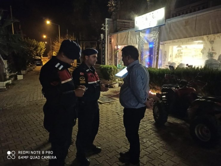 Kaş’ta jandarmadan yılbaşı denetimi