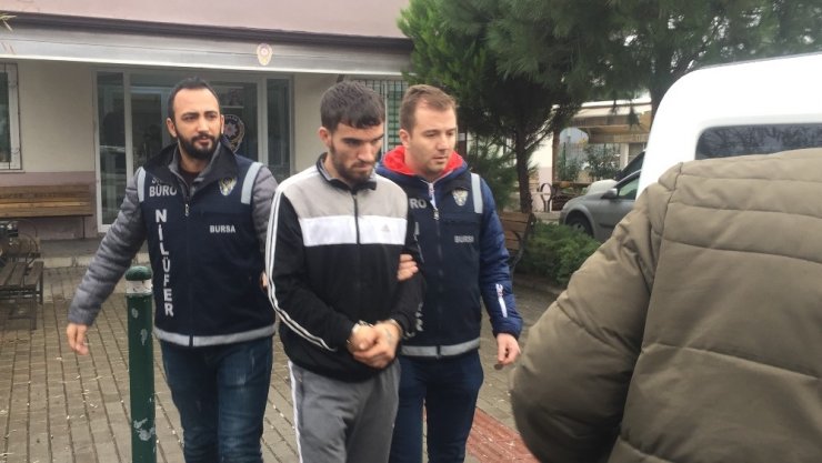 Bursa’da silah imalatı yapılan eve baskın