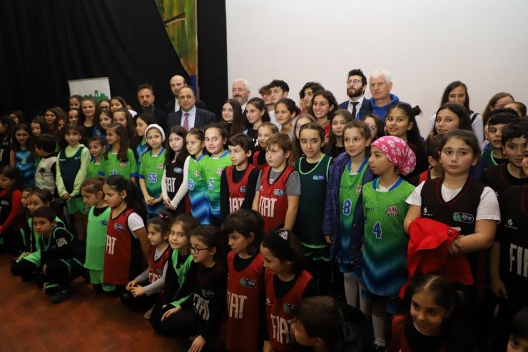 Çarşamba’ya gururu yaşatan sporcular ödüllendirildi