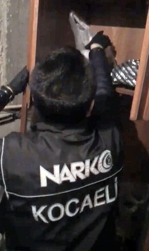 Kocaeli’nde yılbaşı öncesinde torbacılara operasyon: 2 gözaltı