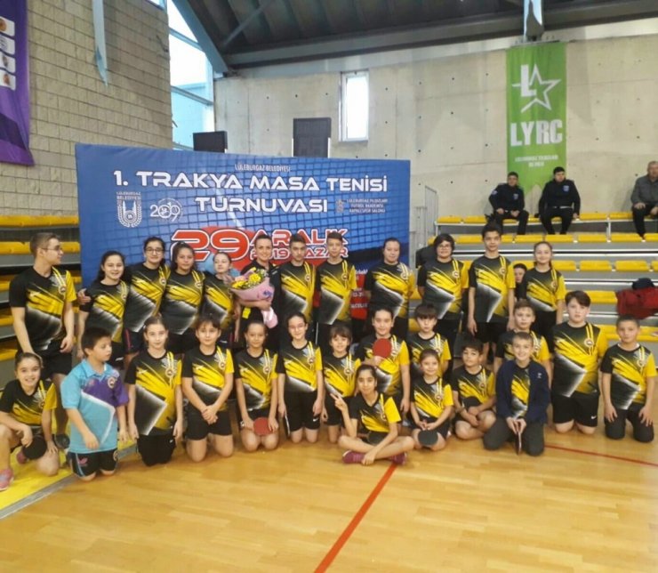 Lüleburgaz’da Trakya Masa Tenisi Turnuvası düzenlendi