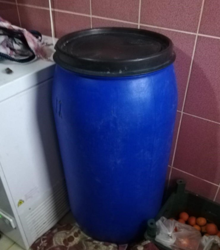 Mersin’de 191 litre sahte içki ele geçirildi