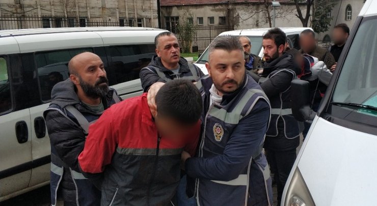 Silahla yaralama olayıyla ilgili 12 şahıs adliyede