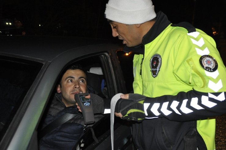 Afyonkarahisar’da yılbaşı gecesi huzur ve güven uygulaması