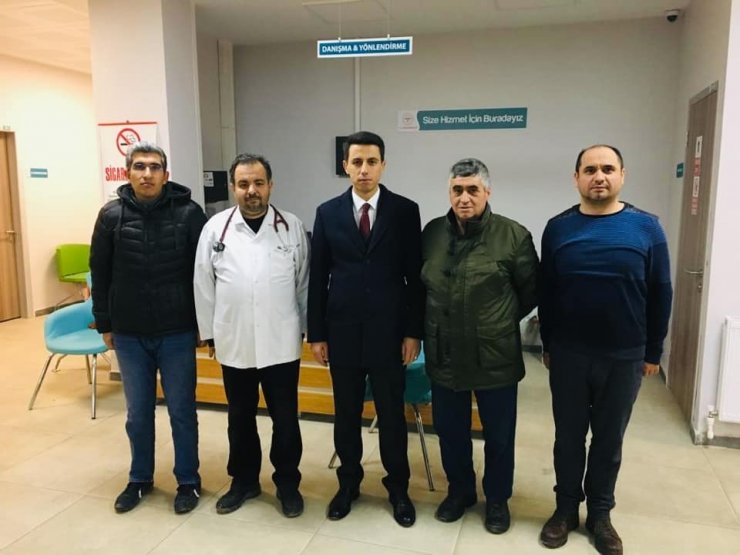 Jandarma ve polis kontrol noktalarını denetledi, nöbetçi Hastane personelinin yeni yılını kutladı