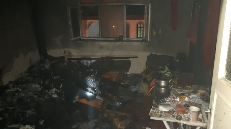 Yeni yılda itfaiyecilerin yangın mesaisi