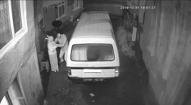 Yılbaşı akşamı markete giden evli kadını takip edip, böyle taciz etti